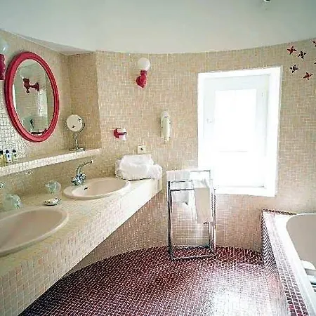 Chateau De Madieres - Chateauzen 4*